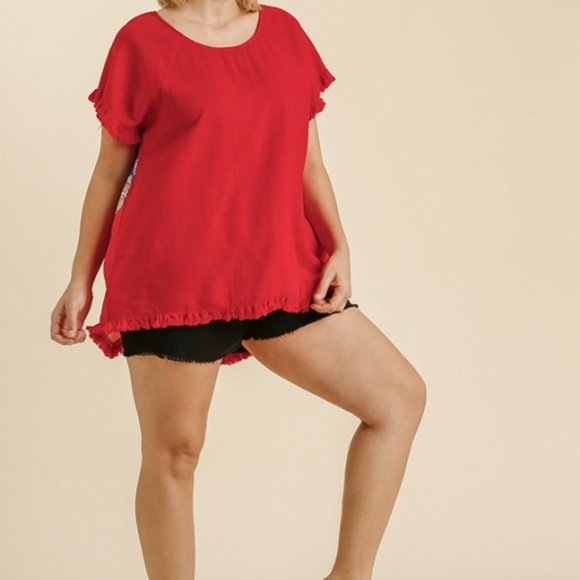 Umgee Plus Candy Apple Floral Back Fringe Hem Top - Picture 2 of 9